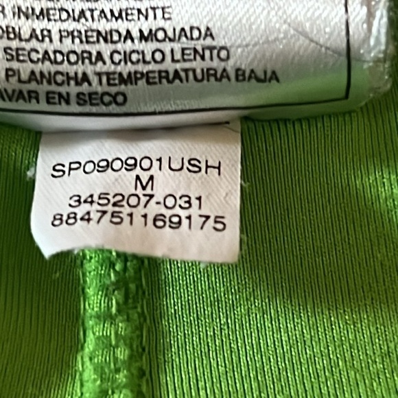 NiKE Running Live strong Shorts Size Medium - Picture 6 of 6